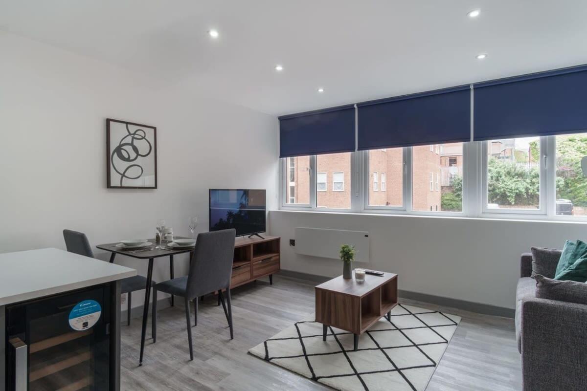 Contemporary 1 Bedroom Preston Apartment Exterior foto