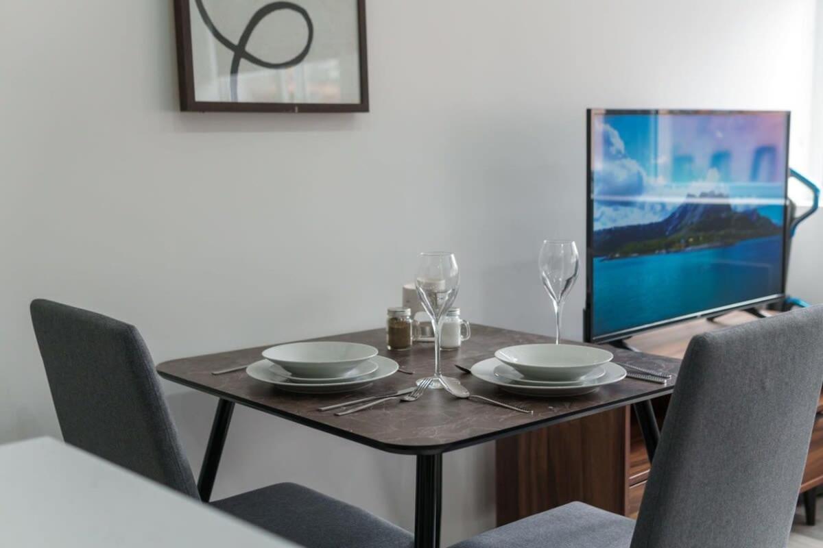 Contemporary 1 Bedroom Preston Apartment Exterior foto